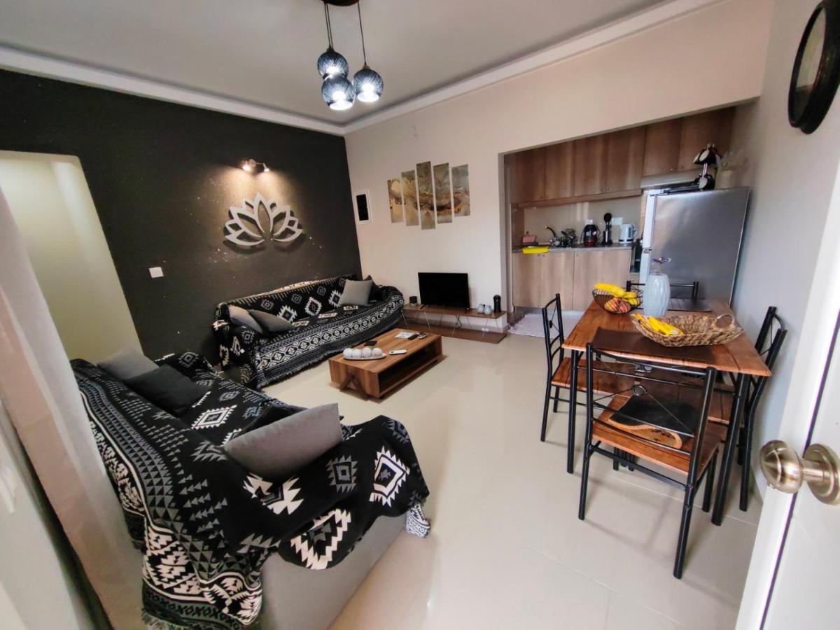 Theo Apartments 1 Луца Экстерьер фото